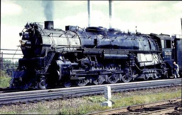 10 old Postcard various locomotives