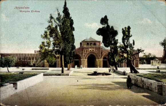 Postcard Jerusalem Israel, El-Aqsa Mosque, colorful view, trees in the foreground, pretty architecture