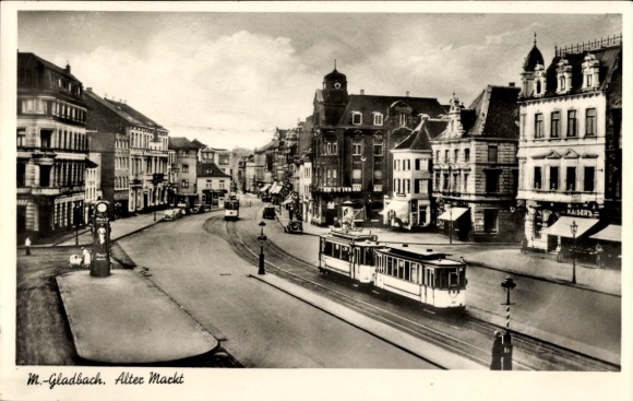 Postcard Mönchengladbach in North Rhine Westphalia, old market, Kaisers, tram no. 3