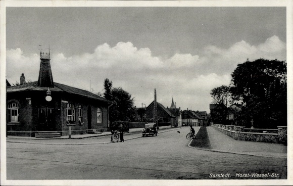 Postcard Sarstedt Lower Saxony, Horst Wessel Straße