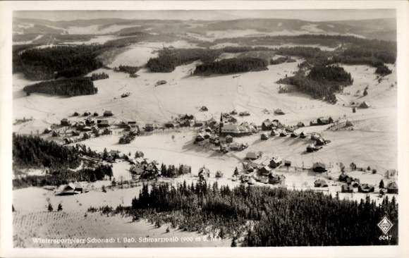 Ak Schonach in het Zwarte Woud, wintersportgebied, sneeuw, landschap, gebouwen, luchtfoto