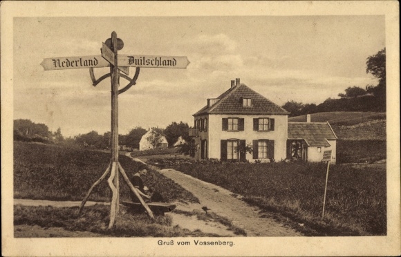 Postcard Kranenburg am Niederrhein, Vossenberg, Let friendship heal what borders divide