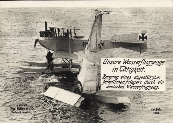 Ak Deutsches Wasserflugzeug, Bergung eines abgestürzten feindlichen Fliegers, I WK