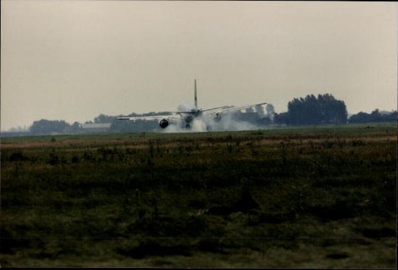 Set von 71 Fotos Flugzeuge und  Hubschrauber