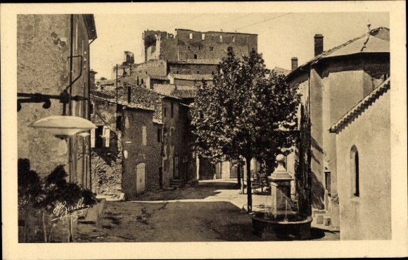 Postcard Gréoux les Bains Alpes de Haute Provence, Place, Chateau des Templiers