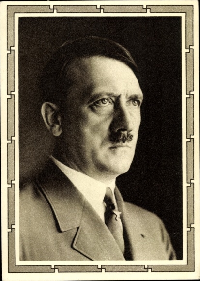 Ganzsachen Ak Führer und Reichskanzler Adolf Hitler, Portrait im Anzug