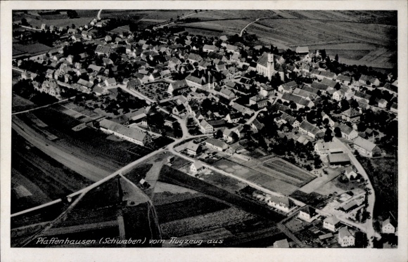 Ak Pfaffenhausen in Oberschwaben Unterallgäu, Fliegeraufnahme