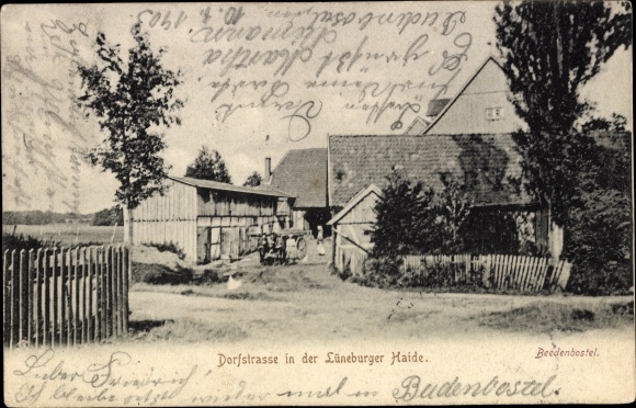 Postcard Beedenbostel in Lower Saxony, Dorfstrasse in the Lüneburg Heath