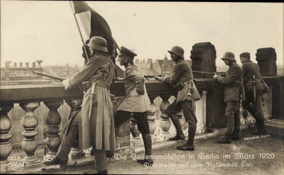 Ak Gegenrevolution in Berlin März 1920, Dachwache auf dem Halleschen Tor, NPG 6618