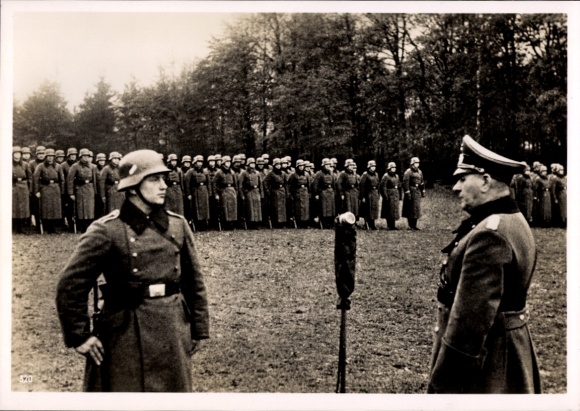 Photo Heinrich Hoffmann, non-commissioned officer on the Western Front receives the Iron Cross, Wehrmacht Nov. 1939