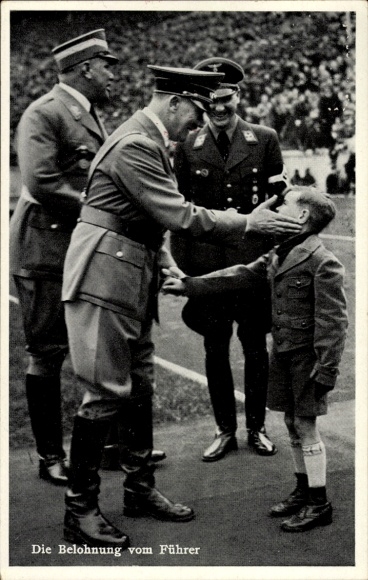 Ak Die Belohnung vom Führer, Adolf Hitler, Junge