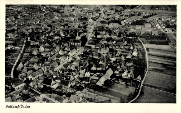 Ak Walldorf in Baden Württemberg, Fliegeraufnahme, Stadtpanorama