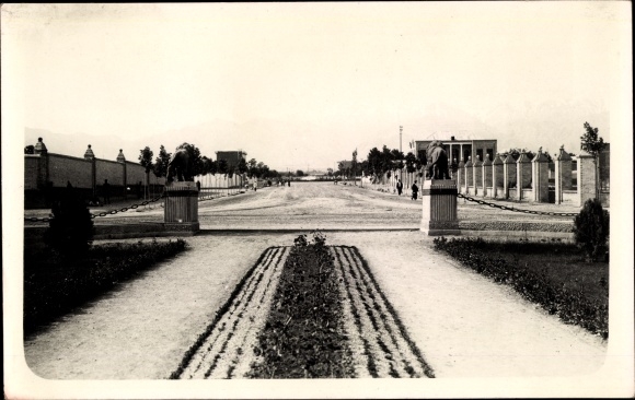Ak Teheran Iran, Parkanlage