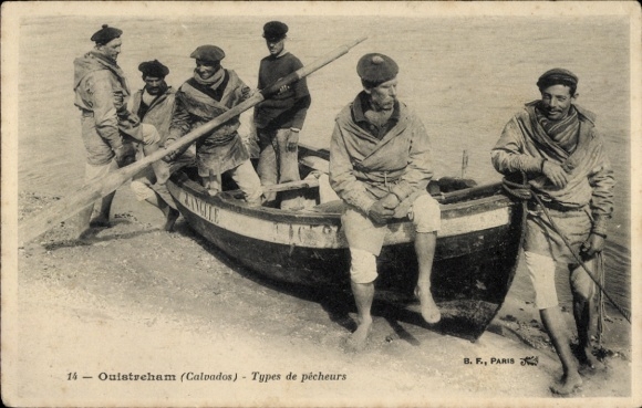 Postcard Ouistreham Calvados, types of fishermen