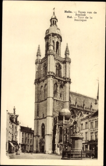 Ak Halle an der Saale, Turm der Basilika, Statue, Stadtplatz, Schwarz-Weiß-Foto