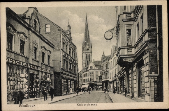 Postcard Gladbeck in the Ruhr area, Kaiserstrasse, church, action