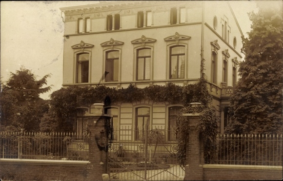Photo Postcard Kaldenkirchen Nettetal on the Lower Rhine, part of a villa
