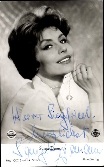 Postcard actress Sonja Ziemann, portrait, autograph
