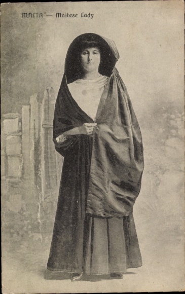 Postcard Malta, woman in traditional costume