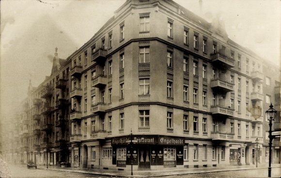 foto Ak Berlin Prenzlauer Berg, Schonensche Str. Hoek 10 van Trelleborger Str. 4, Restaurant Engelhardt