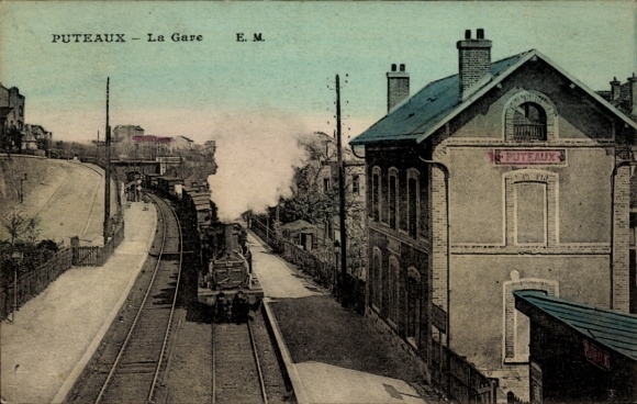 Postcard Puteaux Hauts de Seine, train station, tracks, residential buildings