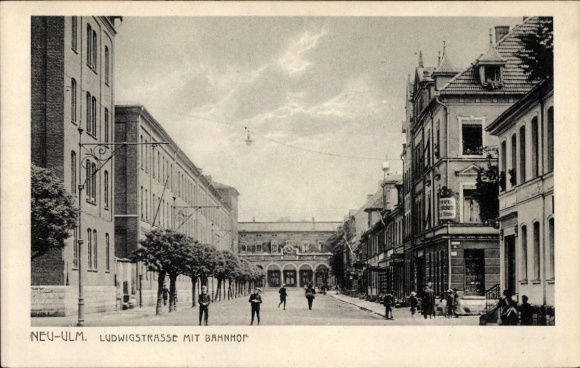 Ak Neu Ulm in Schwaben, Ludwigstraße mit Bahnhof