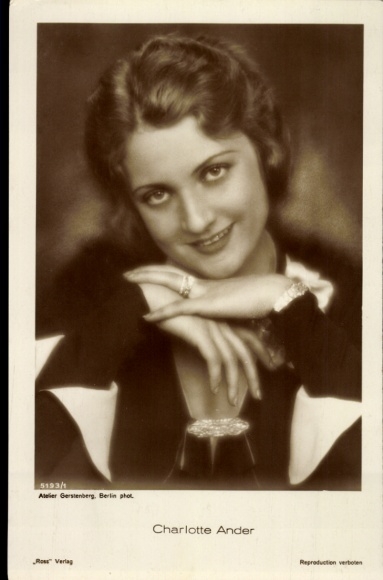 Postcard actress Charlotte Ander, Ross 5293 1, jewelry