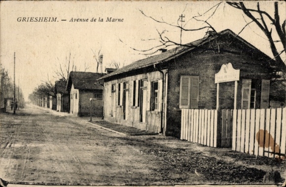 Postcard Griesheim, Avenue de la Marne, street section
