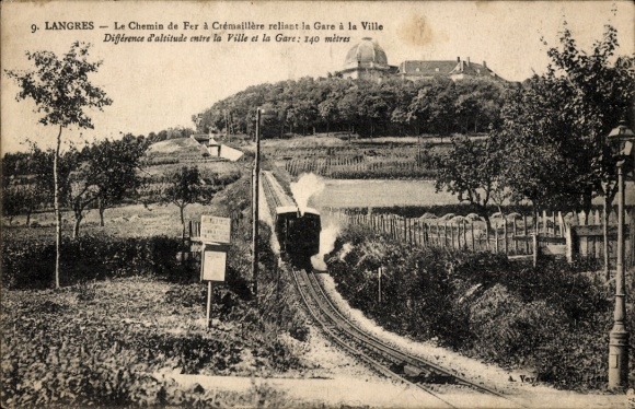 Postcard Langres Haute Marne, cog railway in motion