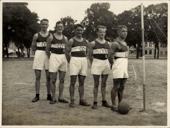 Photo Postcard MSV Zehdenick, Fistball Gau Champion 1931