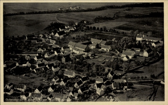 Ak Gutenzell Hürbel Oberschwaben Württemberg, Luftaufnahme