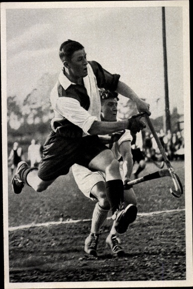 Collection picture Olympia 1936, hockey game, Kurt Weiß