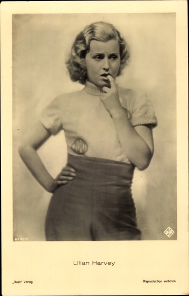 Postcard Actress Lilian Harvey, Portrait, Ufa Film