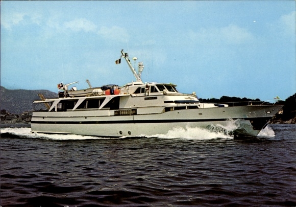 Postcard MY Antonius II in motion