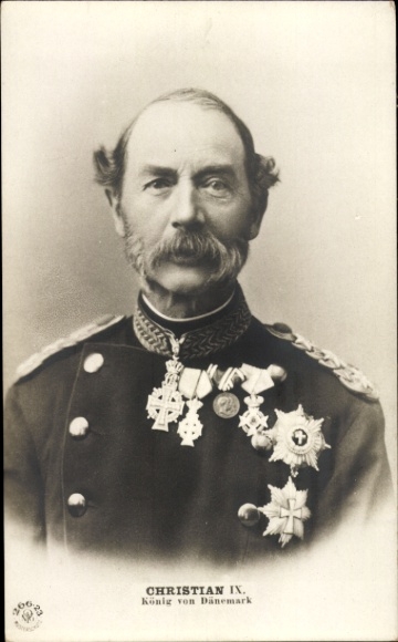 Postcard King Christian IX of Denmark, portrait, order