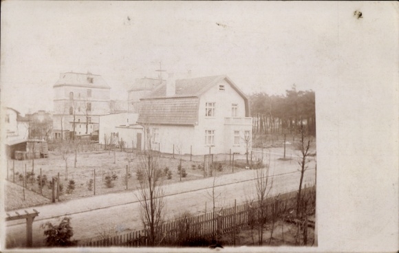 Photo Postcard Hamburg Altona Bahrenfeld, partial view, houses, street