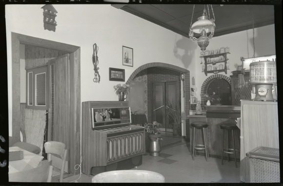 4 celluloid negatives Beverstedt in Lower Saxony, church, house, gastronomy