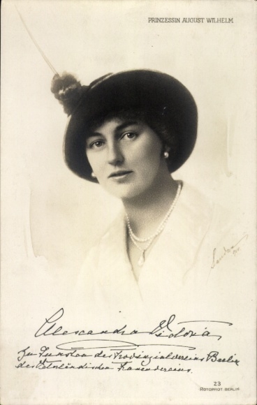 Künstler Ak Prinzessin August Wilhelm, Alexandra Viktoria v. SchleswigHolstein Sonderburg Glücksburg