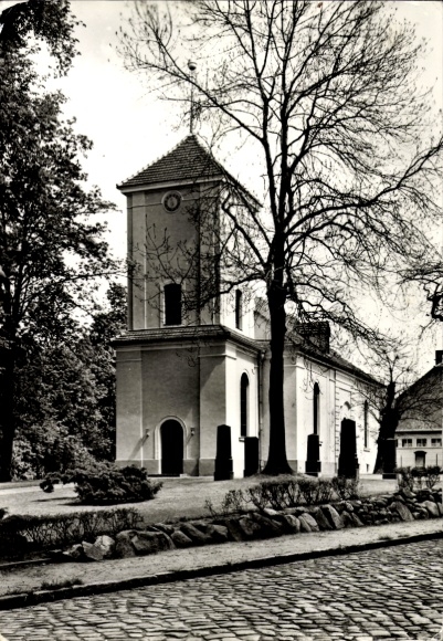 Postcard Berlin Reinickendorf Lübars, Protestant village church