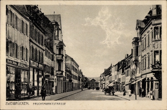 Postcard Zweibrücken in the Palatinate, Fruchtmarktstraße, shops
