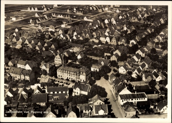 KP Lampertheim am Rhein Hessen, widok z lotu ptaka na wiele domów,