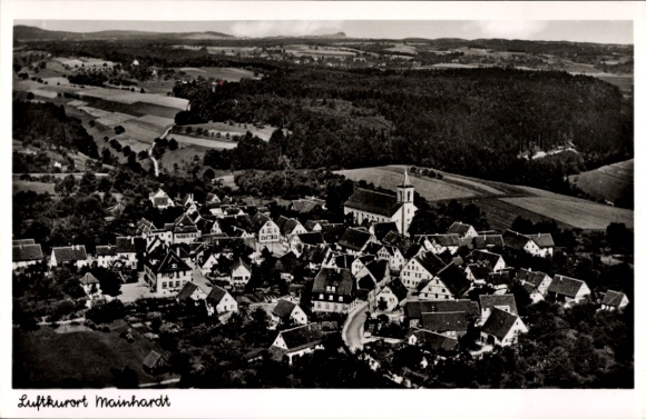 Postcard Mainhardt in Württemberg, climatic health resort aerial photograph, numerous houses, church, landscape