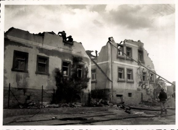 Foto Poppenroth Bad Kissingen Unterfranken Bayern, Brand 1934, einstürzendes Haus
