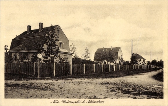 Postcard Neu Grünwald near Munich, street, houses