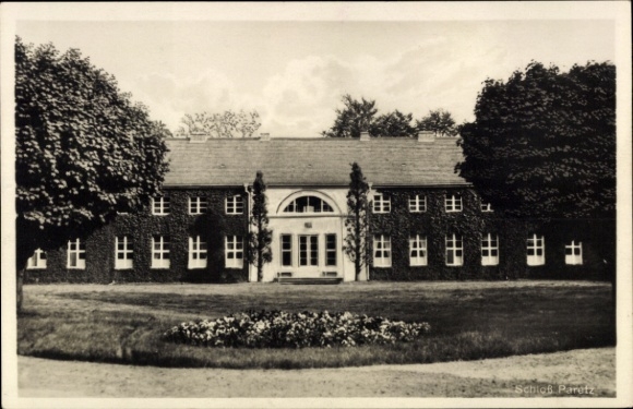 Postcard Paretz Ketzin an der Havel, Ducal Residence, Garden, Architecture