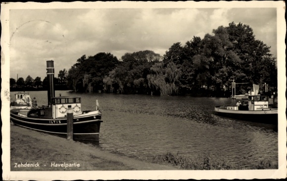 Postcard Zehdenick in Brandenburg, Havel, steamer Iltis, swastika flag