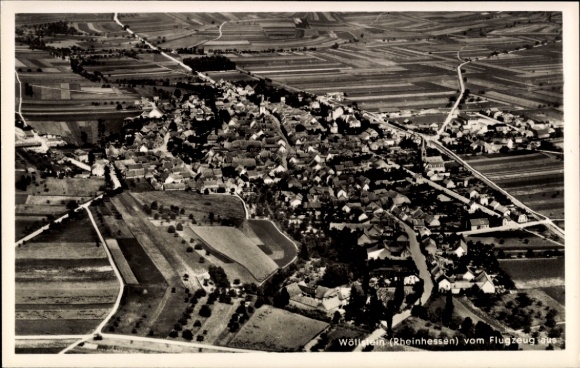 KP Wöllstein w Rheinhessen, widok z lotu ptaka na Wollstein, Rheinhessen, pola, domy, krajobraz