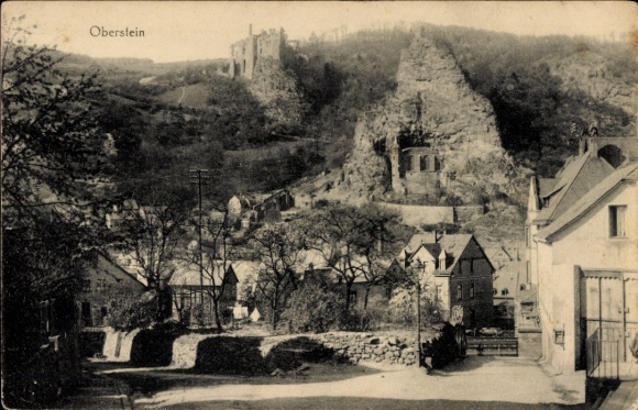 Postcard Idar Oberstein on the Nahe, city view, street in the village, ruin