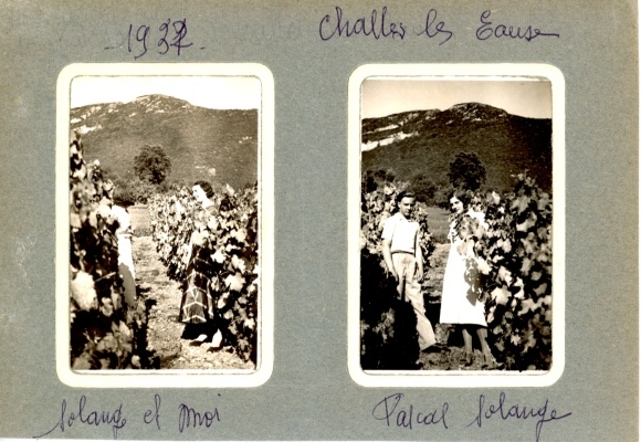 Stereo photo Challes les Eaux Savoie, people in front of a mountain panorama