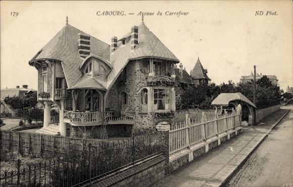 Ak Cabourg Calvados, Avenue du Carrefour